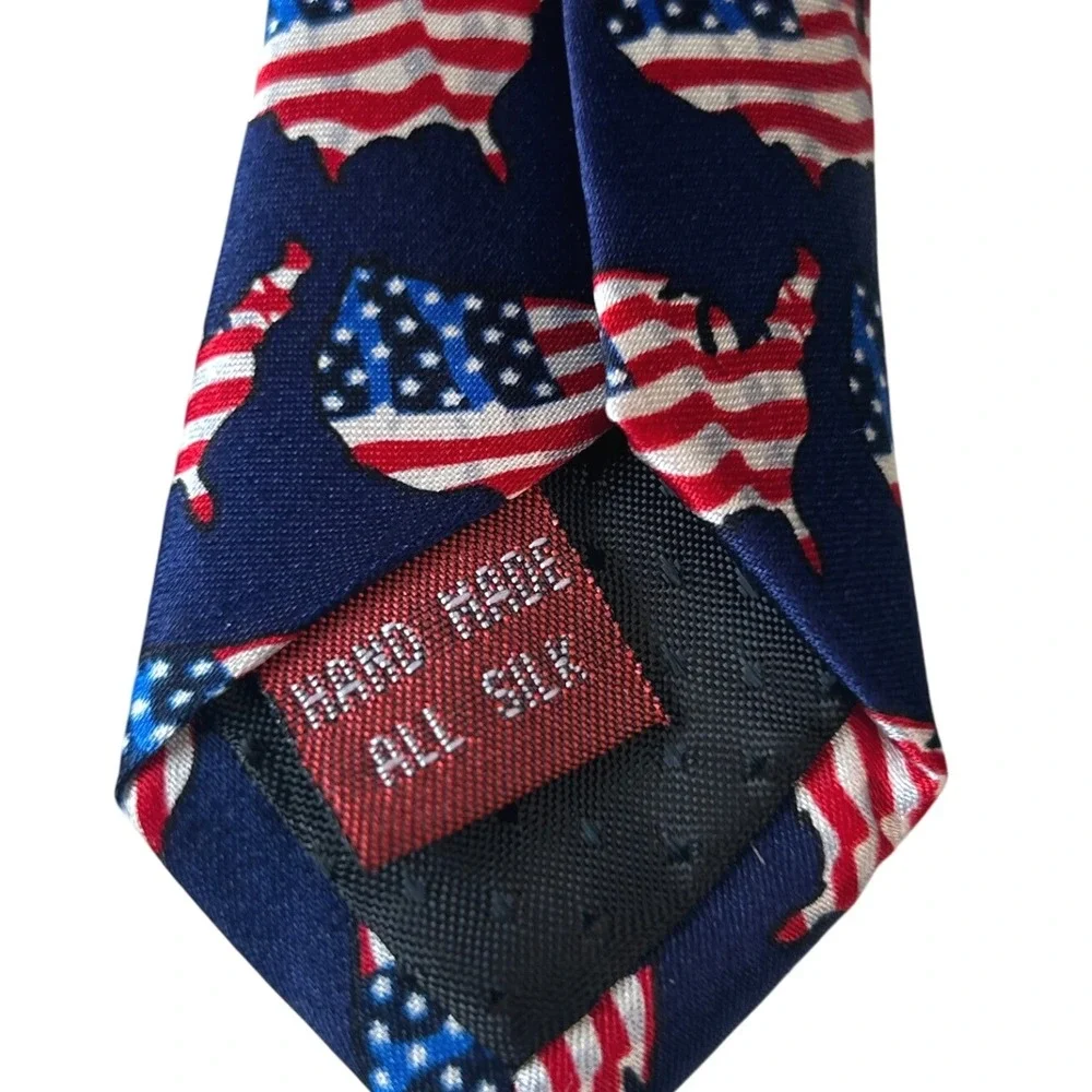 Museum Artifacts USA‎ Maps Tie American Spirit Patriotic Silk Necktie